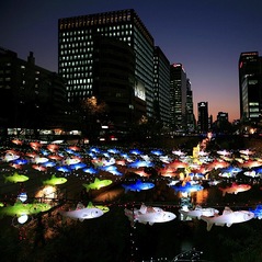 Seoul_Lantern_Festival.jpg