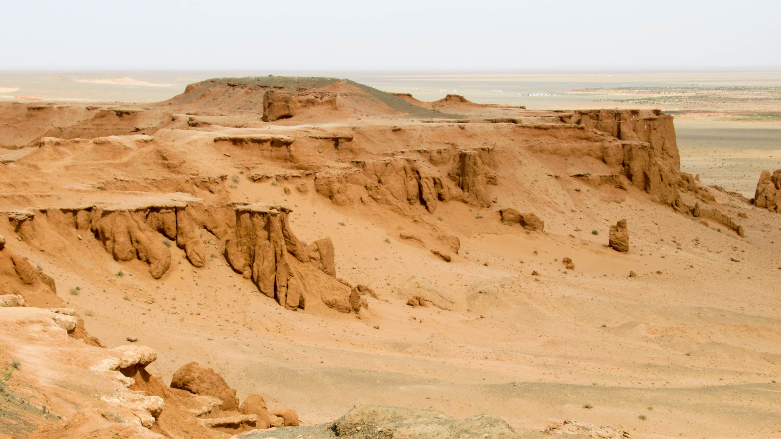 Adventure Trips to the Flaming Cliffs Journeys International