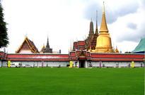 Tour Bangkok's Grand Palace and other city sights