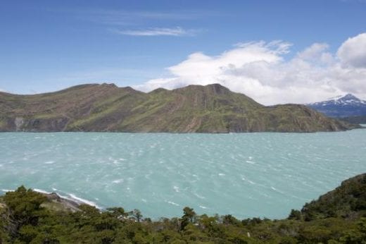 Visit several spectacular lakes (photo: Bo Stern)