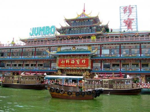 Hong-Kong-floating-restaurant