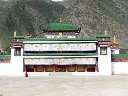 Visit the beautiful Labrang Monastery