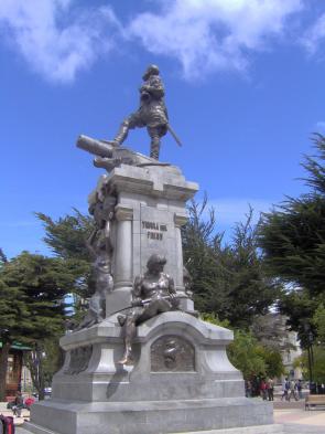 Ferdinand Magellan monument