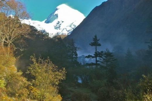 Admire view of mountains and glaciers