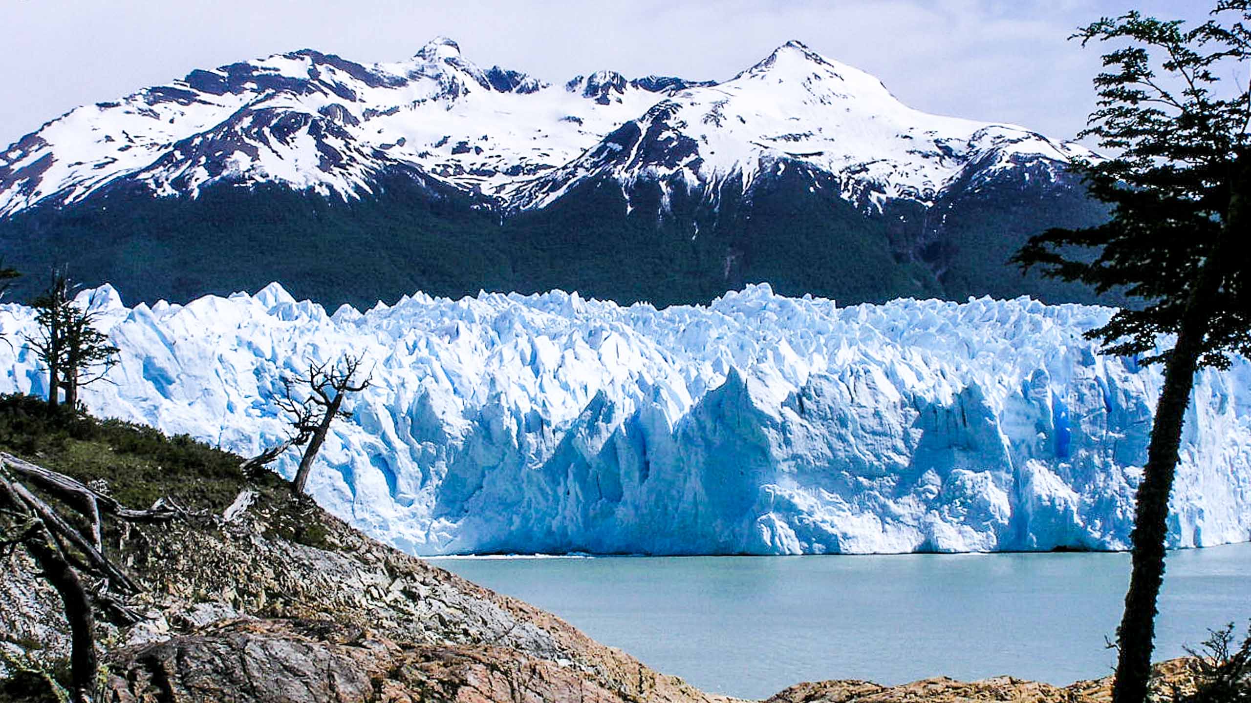 Glacier in front of Argentina mountains