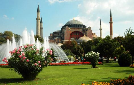 Wander around and explore Istanbul (view of Hagia Sophia)