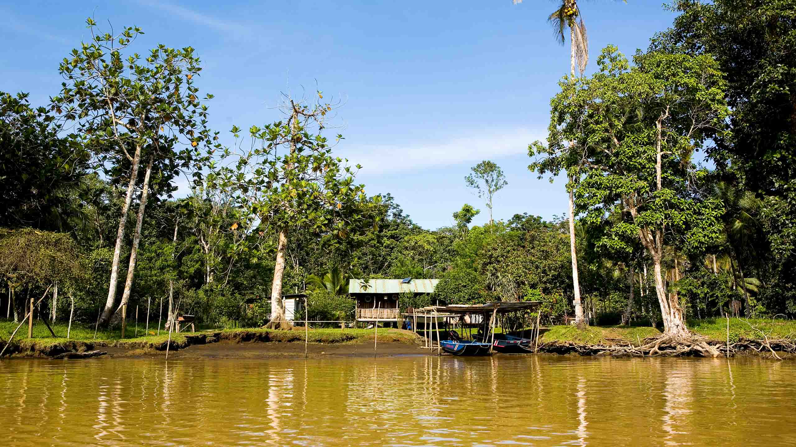 House on Costa Rica river shore