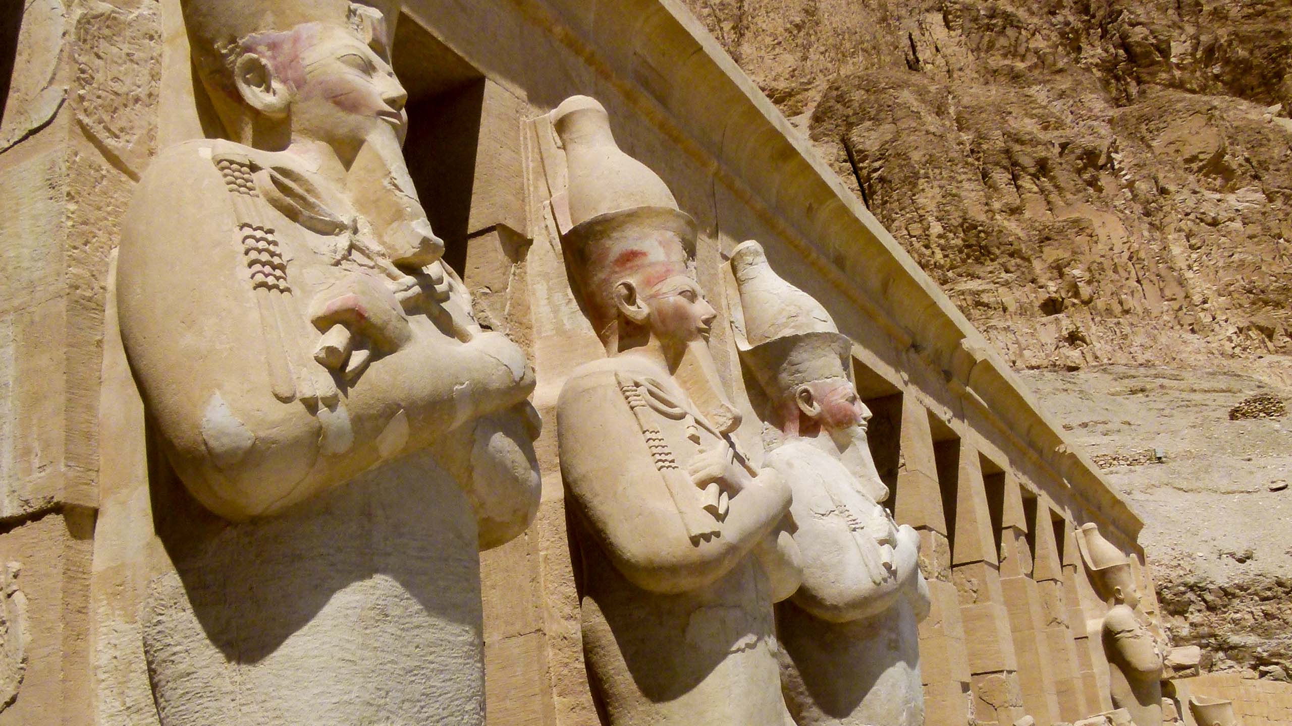 Pharaoh statues in Egypt