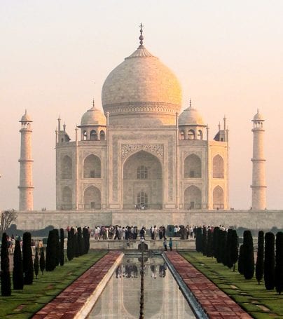 Wide view of the Taj Mahal