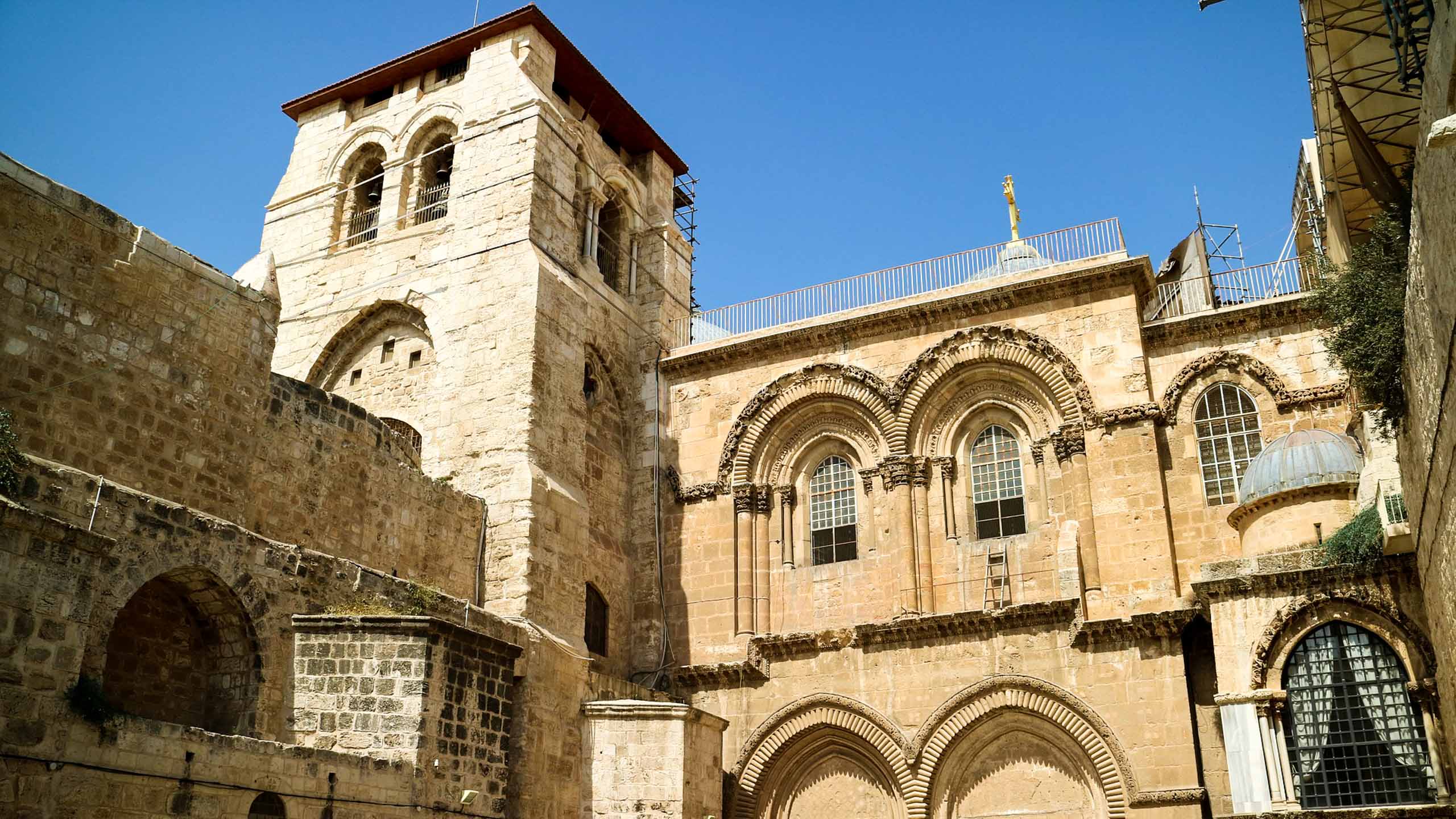 Israel Holy Sepulchre building