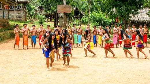 Panama village plays group game