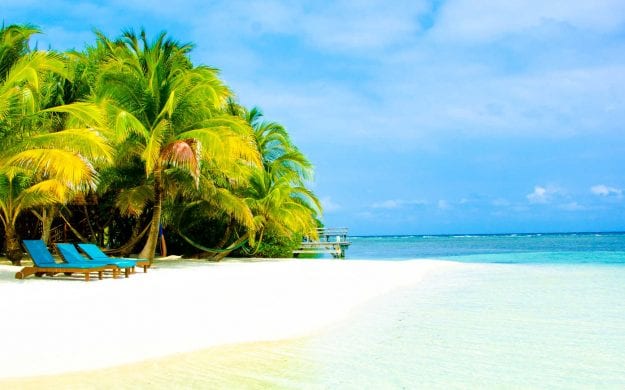 Beach of South Water Caye, Belize