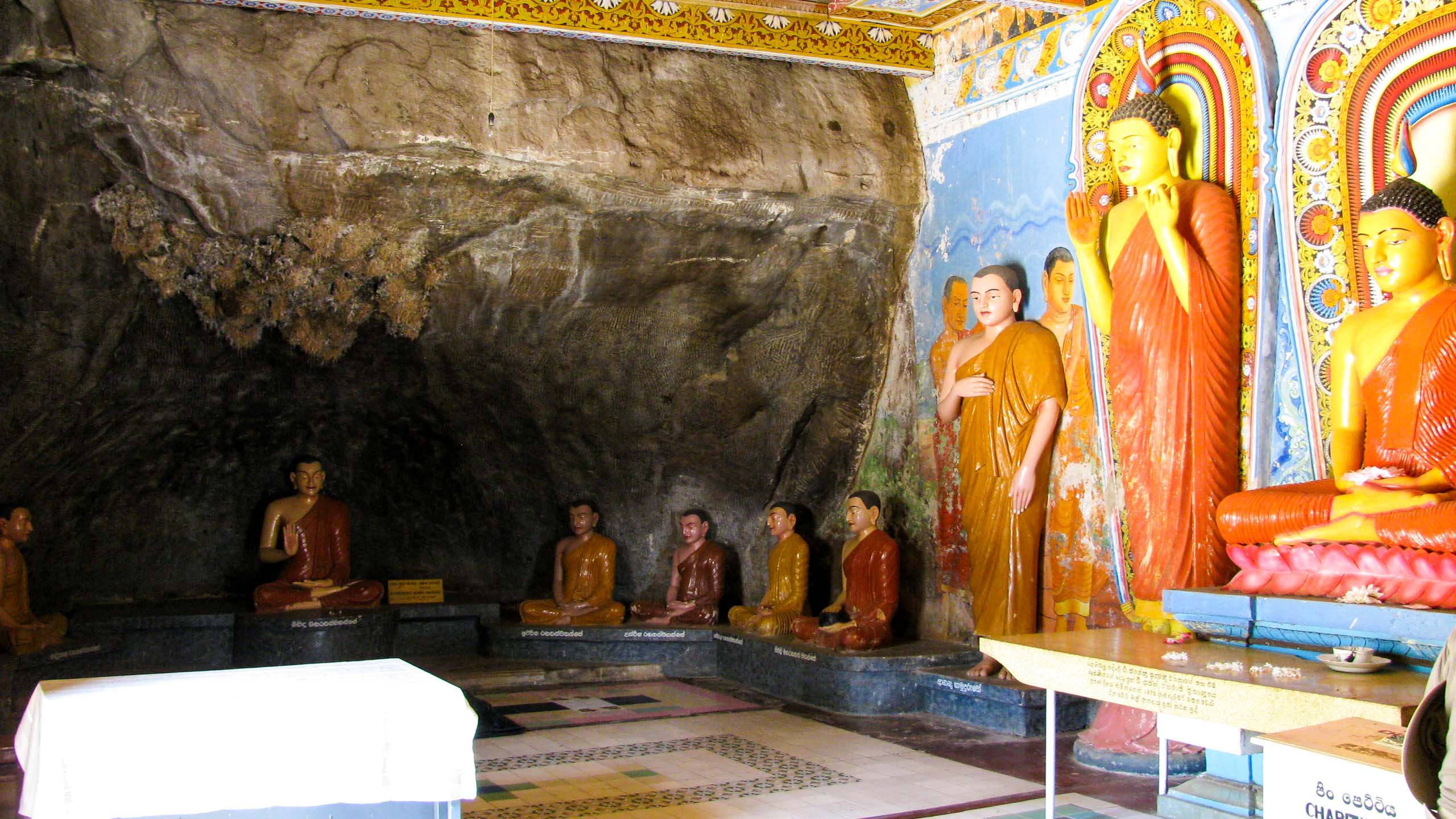 Interior of Sri Lanka temple