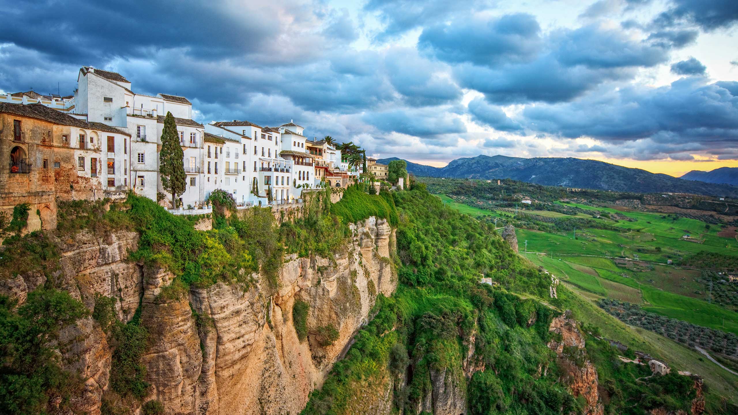 Ronda village on cliff's edge.