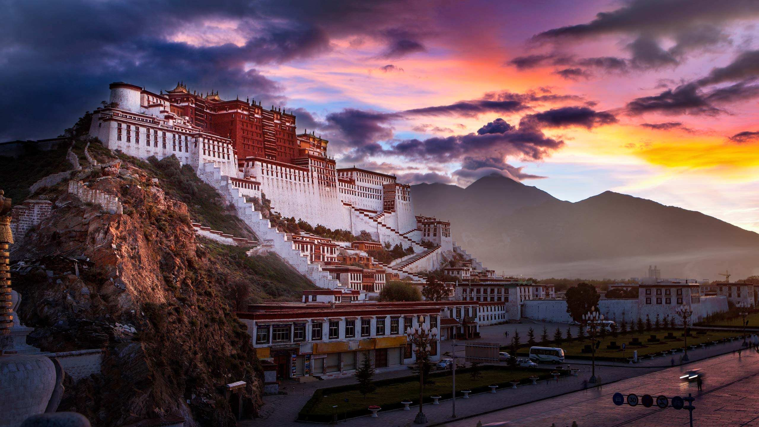 Potala Palace at dawn