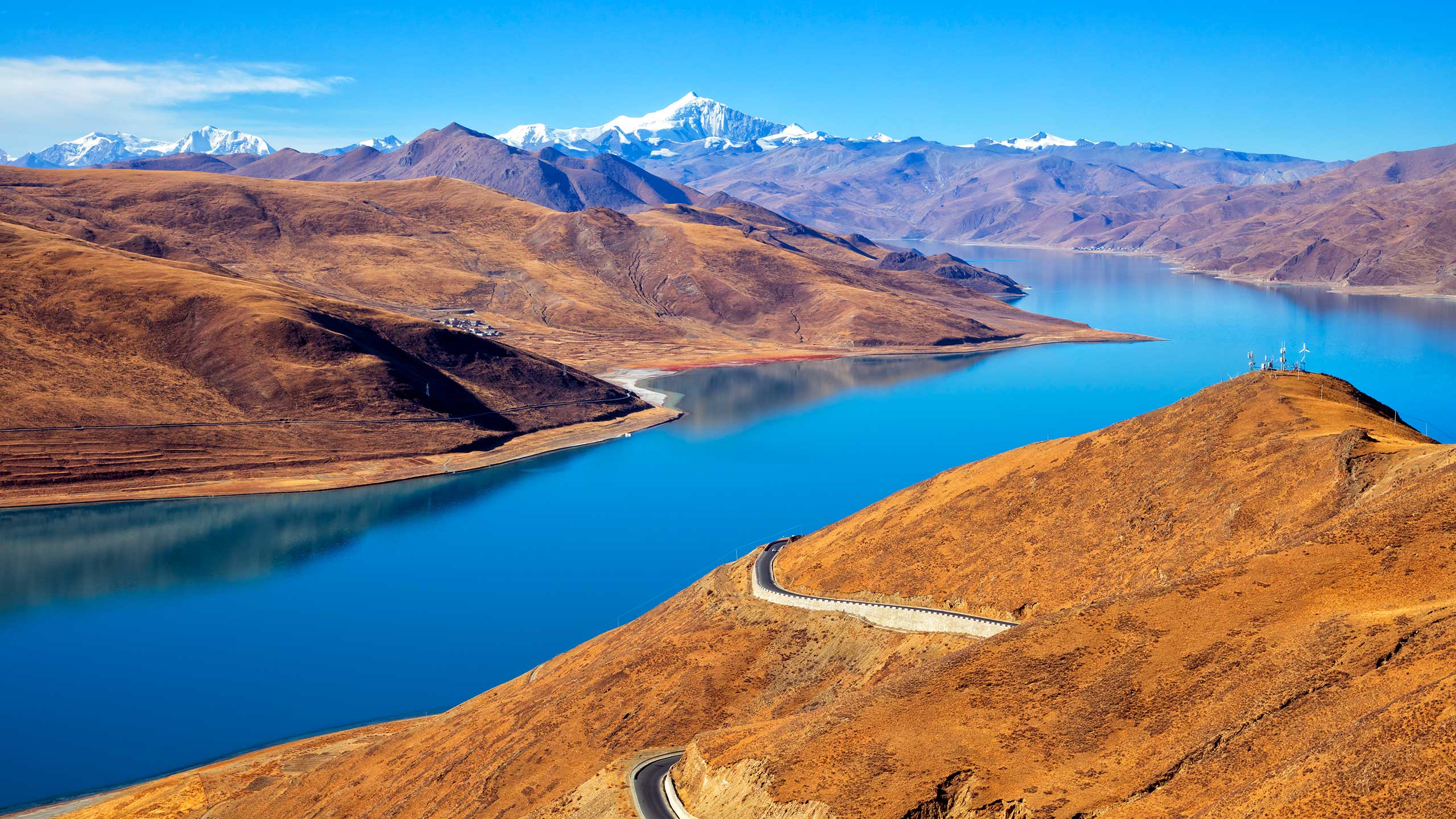 Yamdrok Lake, Tibet