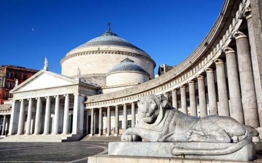 Piazza del Plebiscito in Naples